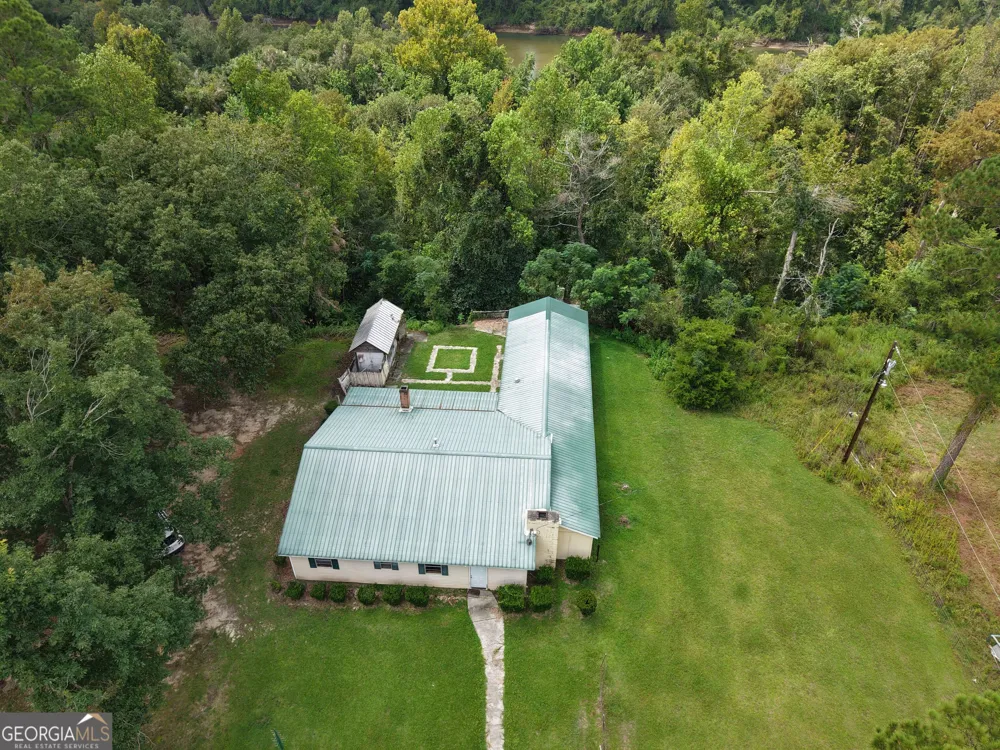 308 Three Rivers LN Uvalda, GA 30473
