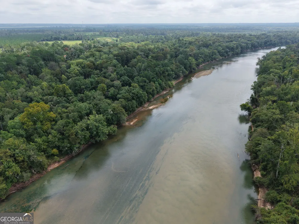 308 Three Rivers LN Uvalda, GA 30473