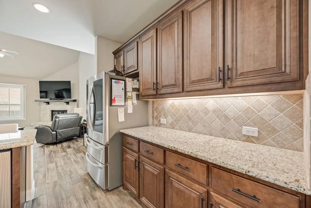 516 W North Creek Drive Sherman, TX 75092