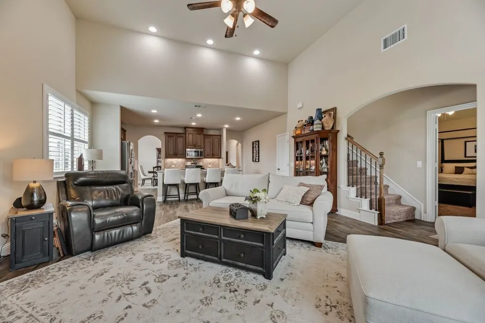 516 W North Creek Drive Sherman, TX 75092