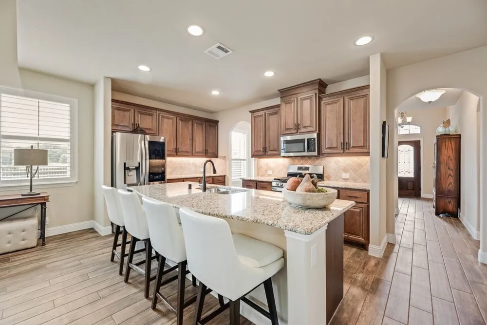 516 W North Creek Drive Sherman, TX 75092