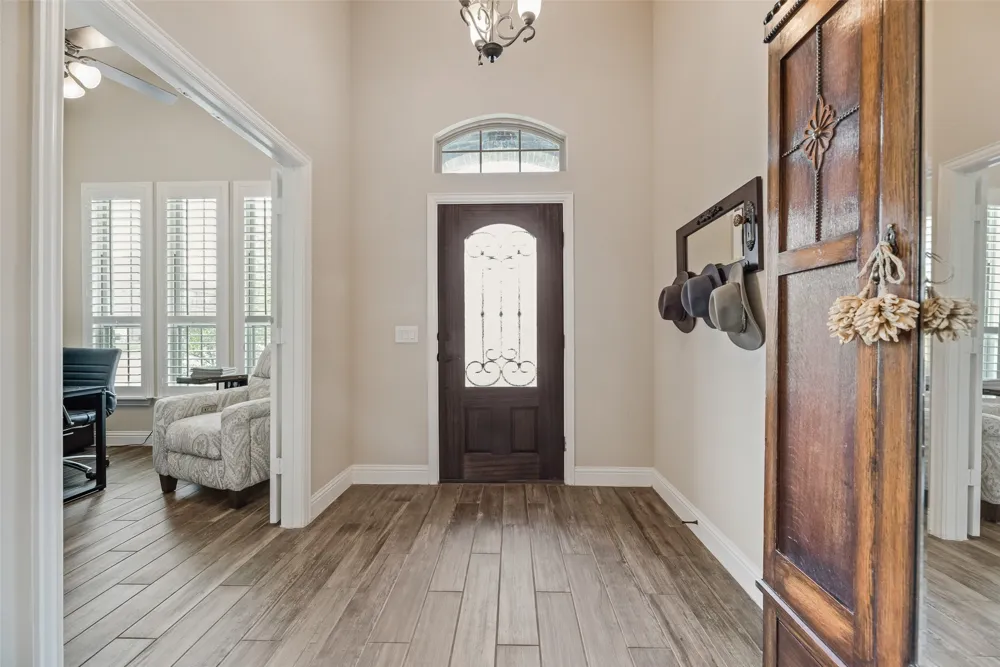 516 W North Creek Drive Sherman, TX 75092