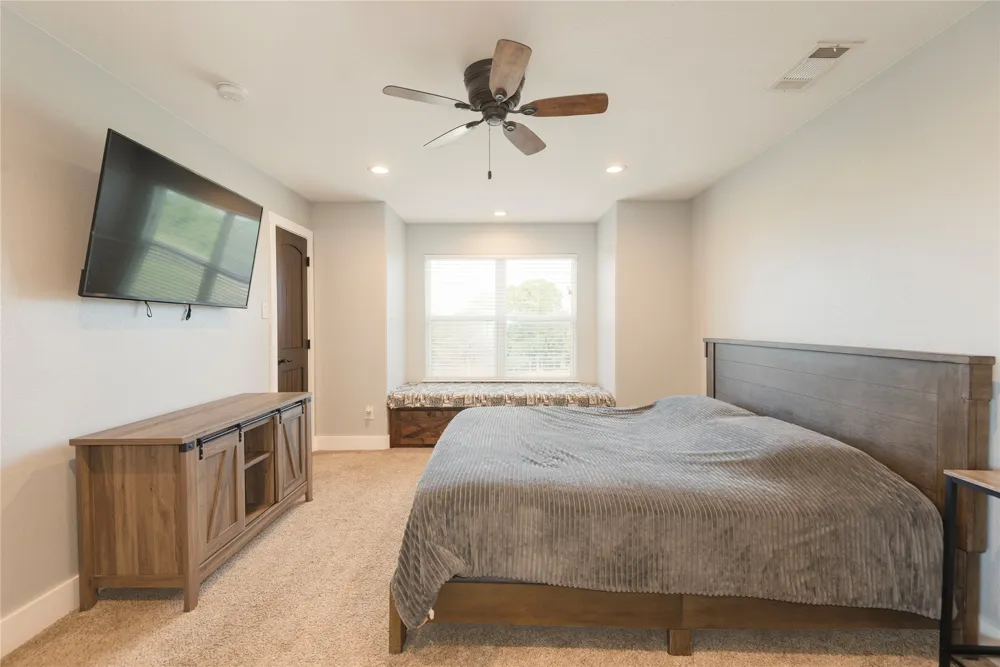 568 County Road 5025 Leonard, TX 75452