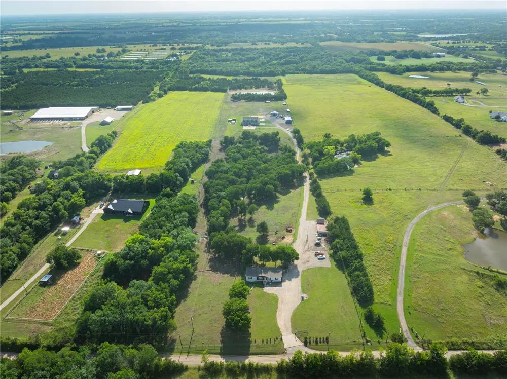 568 County Road 5025 Leonard, TX 75452