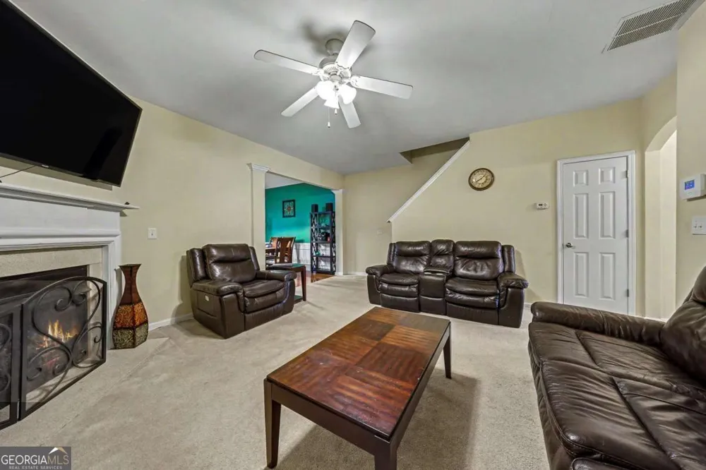 2091 Lakeshore Overlook DR NW Kennesaw, GA 30152