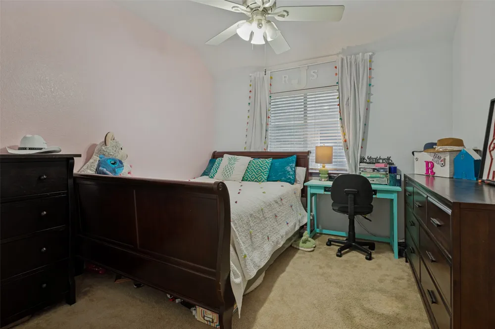 2847 Tranquilo Grand Prairie, TX 75054