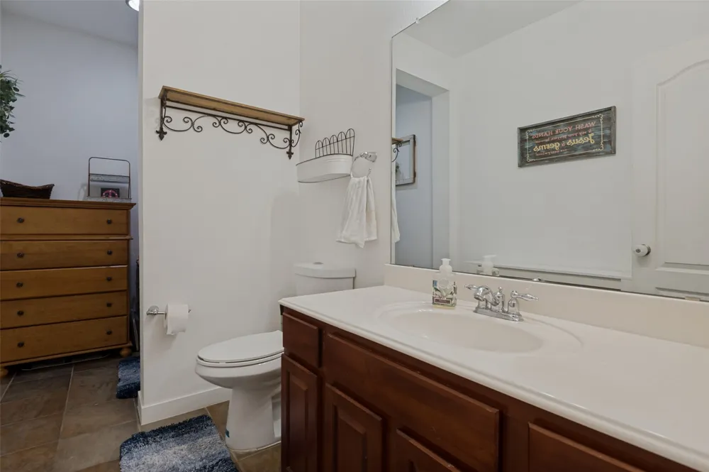 2847 Tranquilo Grand Prairie, TX 75054