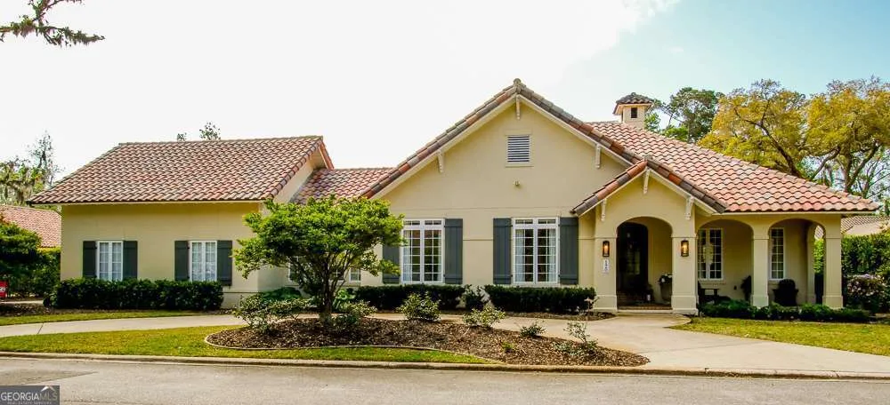 120 Governors CIR St. Simons, GA 31522