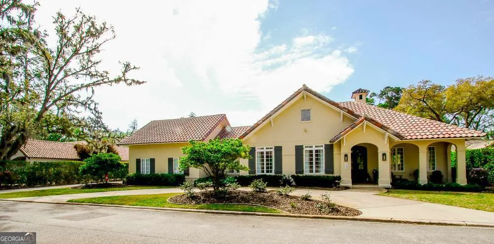 120 Governors CIR St. Simons, GA 31522