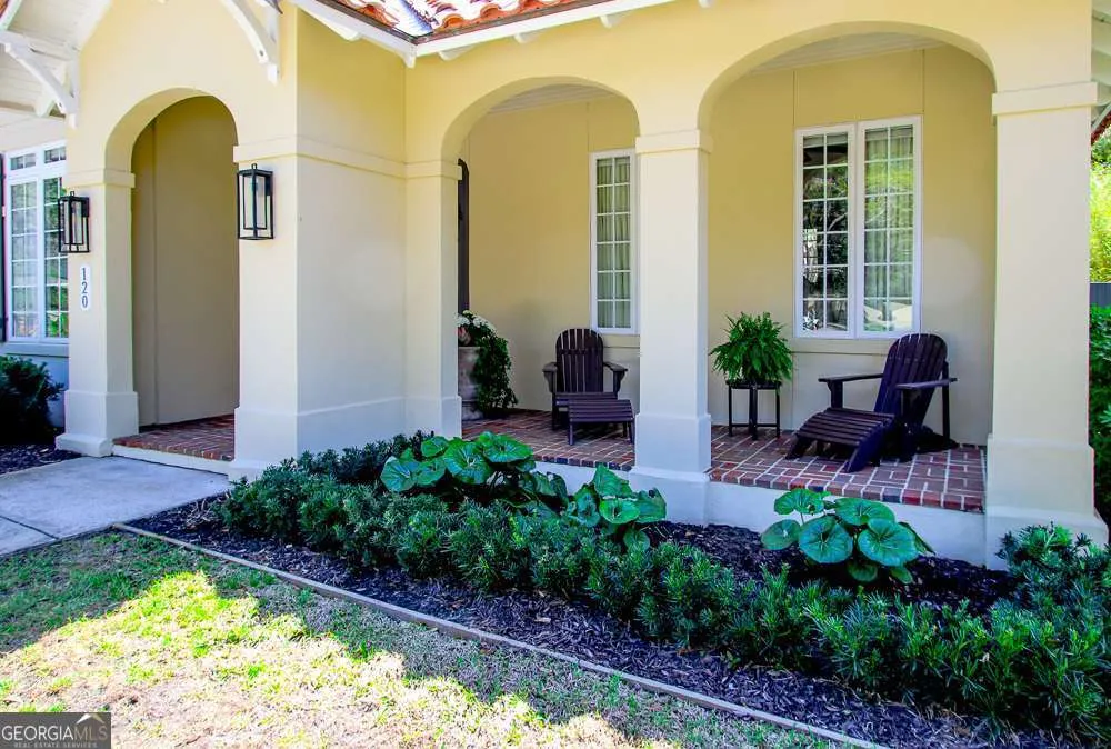 120 Governors CIR St. Simons, GA 31522