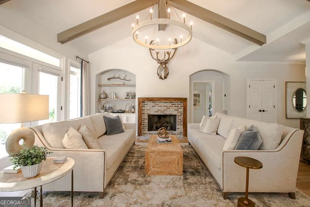 120 Governors CIR St. Simons, GA 31522