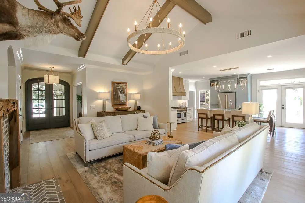 120 Governors CIR St. Simons, GA 31522