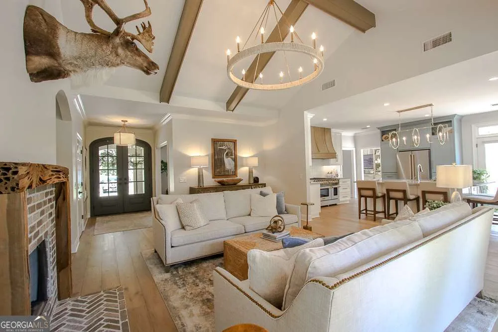 120 Governors CIR St. Simons, GA 31522