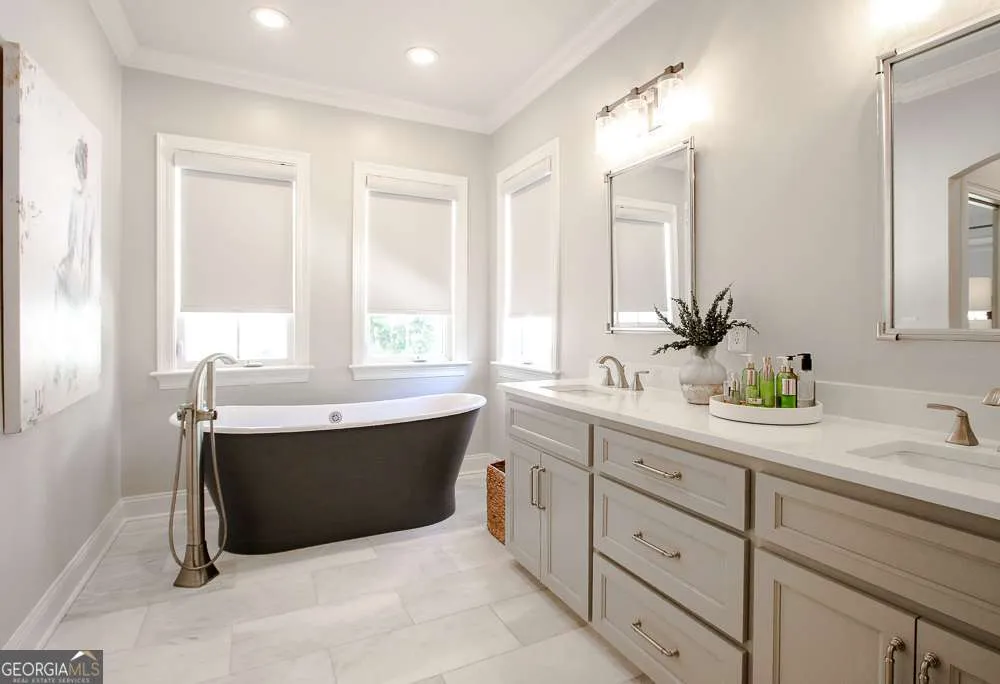 120 Governors CIR St. Simons, GA 31522