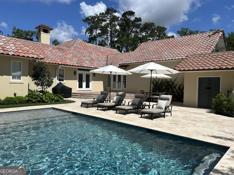 120 Governors CIR