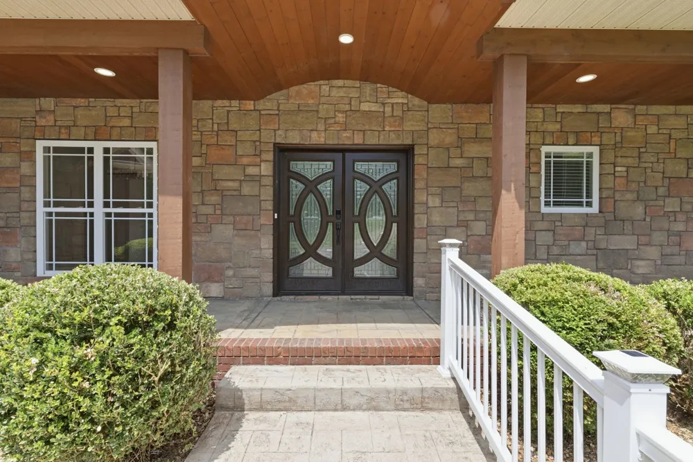 2214 Trieste Trl Adams, TN 37010