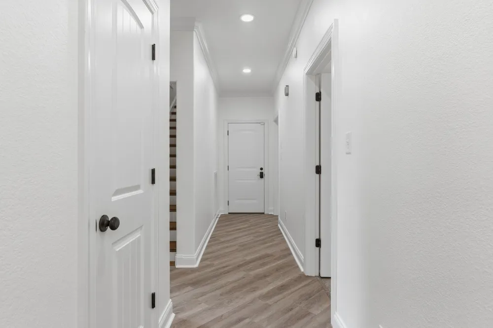 2214 Trieste Trl Adams, TN 37010