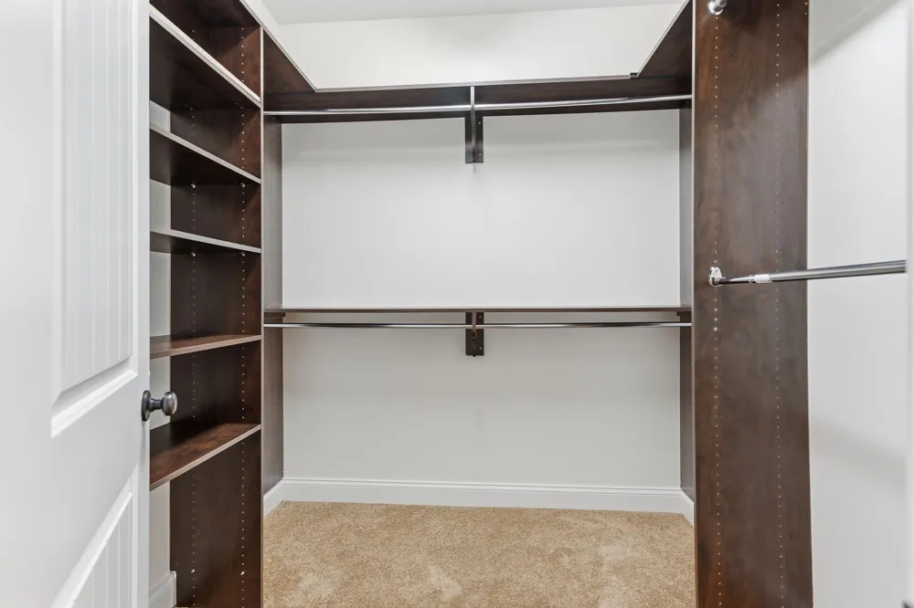 2214 Trieste Trl Adams, TN 37010