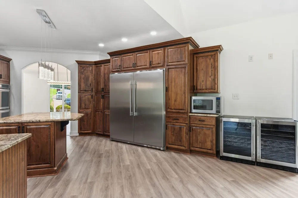 2214 Trieste Trl Adams, TN 37010