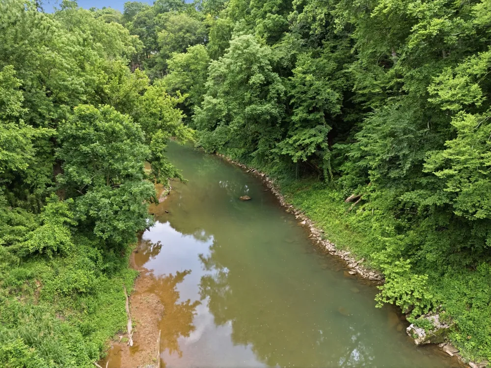 2214 Trieste Trl Adams, TN 37010