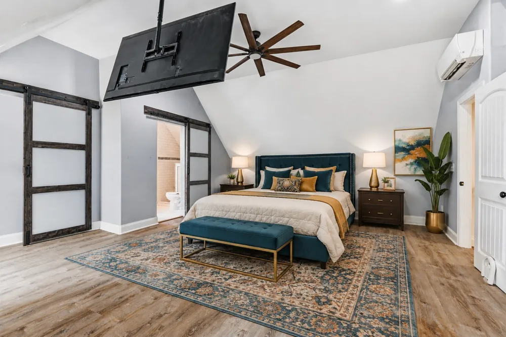 2214 Trieste Trl Adams, TN 37010