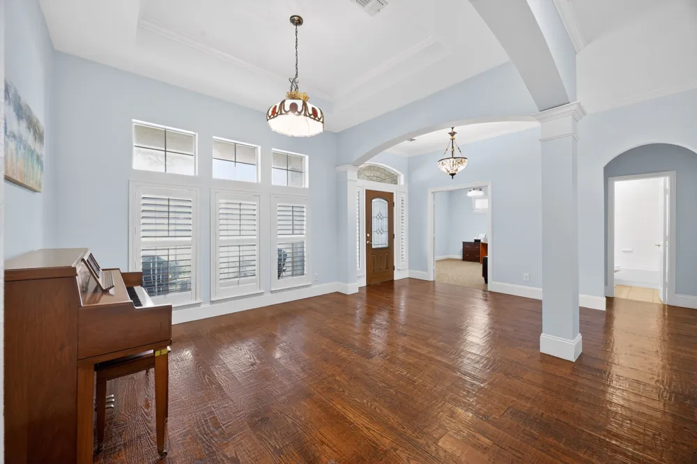 195 Connor Lane Allen, TX 75002