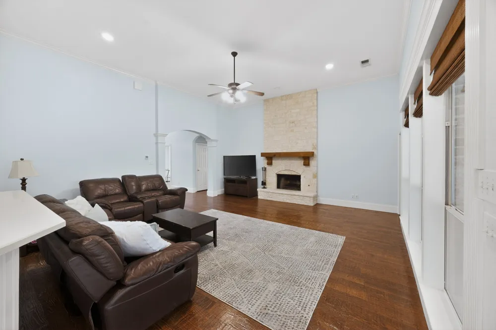 195 Connor Lane Allen, TX 75002