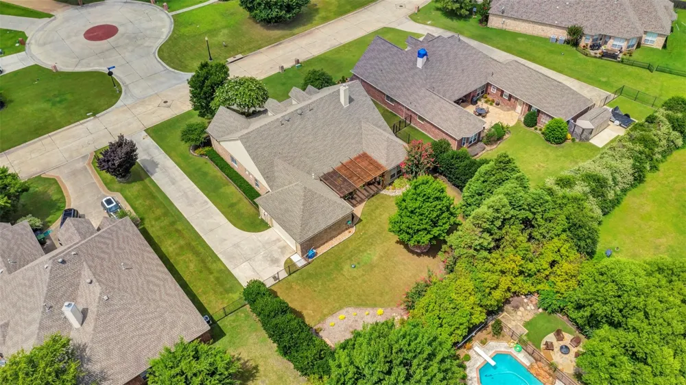 195 Connor Lane Allen, TX 75002