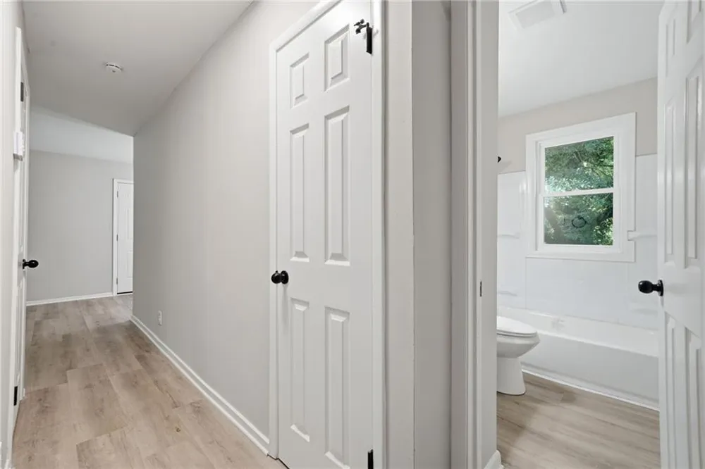 4913 Bartlett Road Forest Park, GA 30297