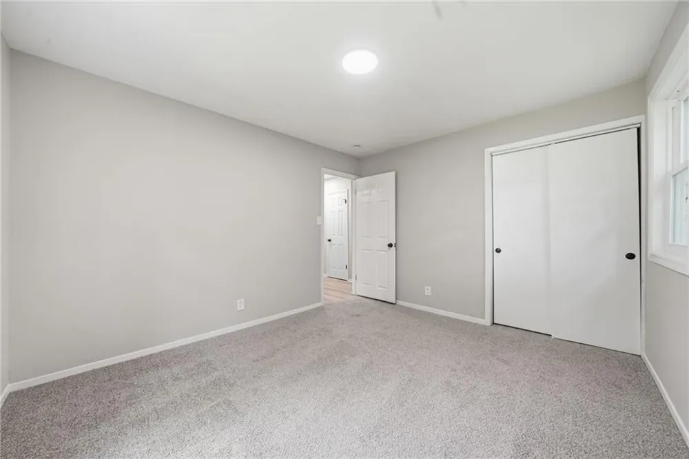 4913 Bartlett Road Forest Park, GA 30297