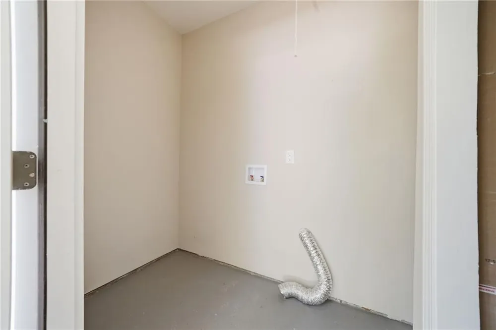 4913 Bartlett Road Forest Park, GA 30297