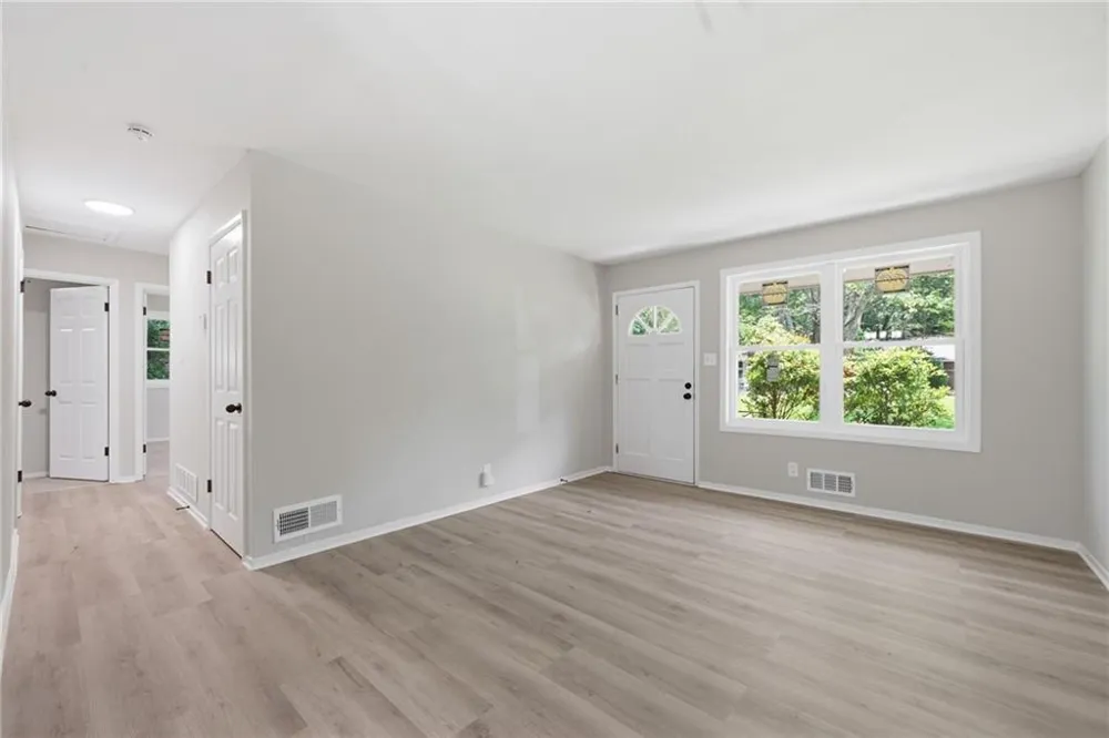 4913 Bartlett Road Forest Park, GA 30297