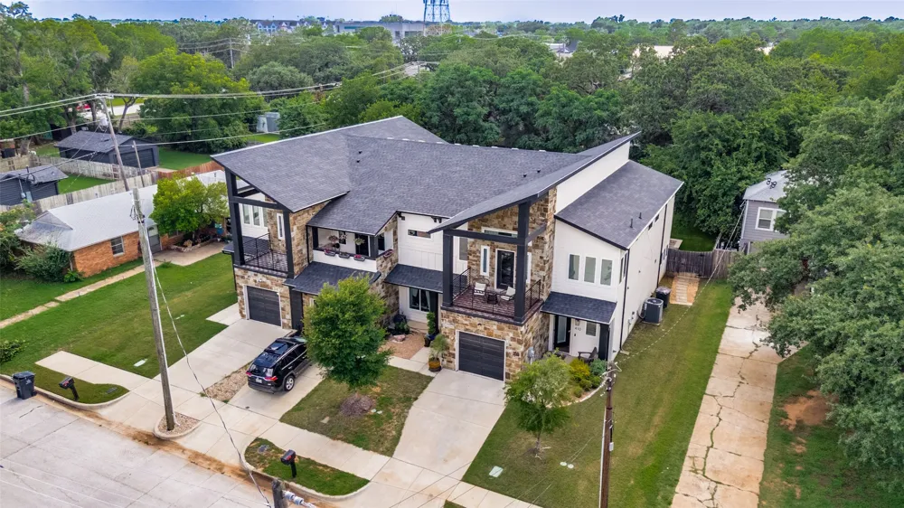 410 Pecan Street Arlington, TX 76011
