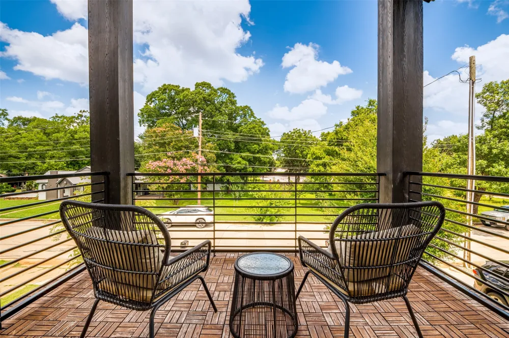 410 Pecan Street Arlington, TX 76011