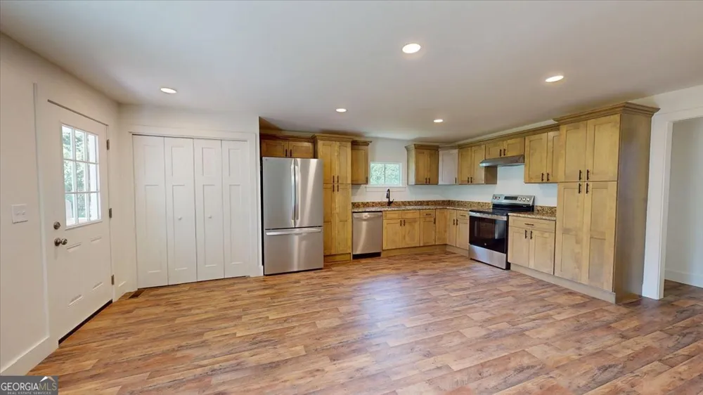 603 Orchard TER Rossville, GA 30741