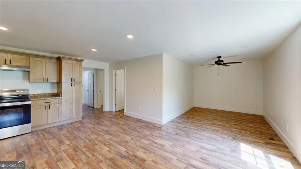 603 Orchard TER Rossville, GA 30741