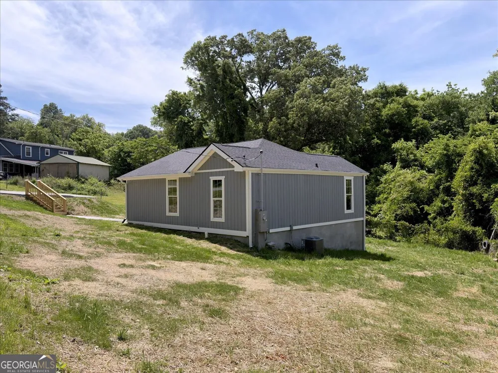 603 Orchard TER Rossville, GA 30741