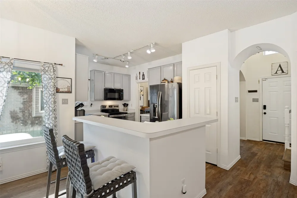 1517 Oak Tree Road Allen, TX 75002