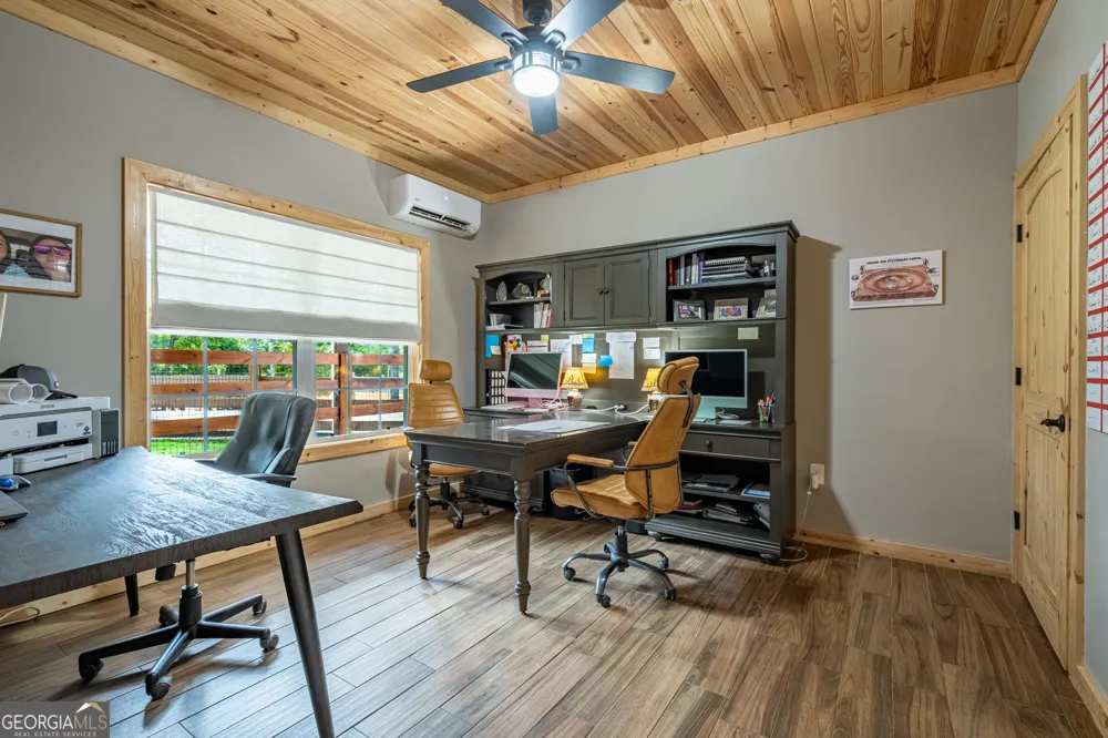 286 County Road 28 Centre, AL 35960