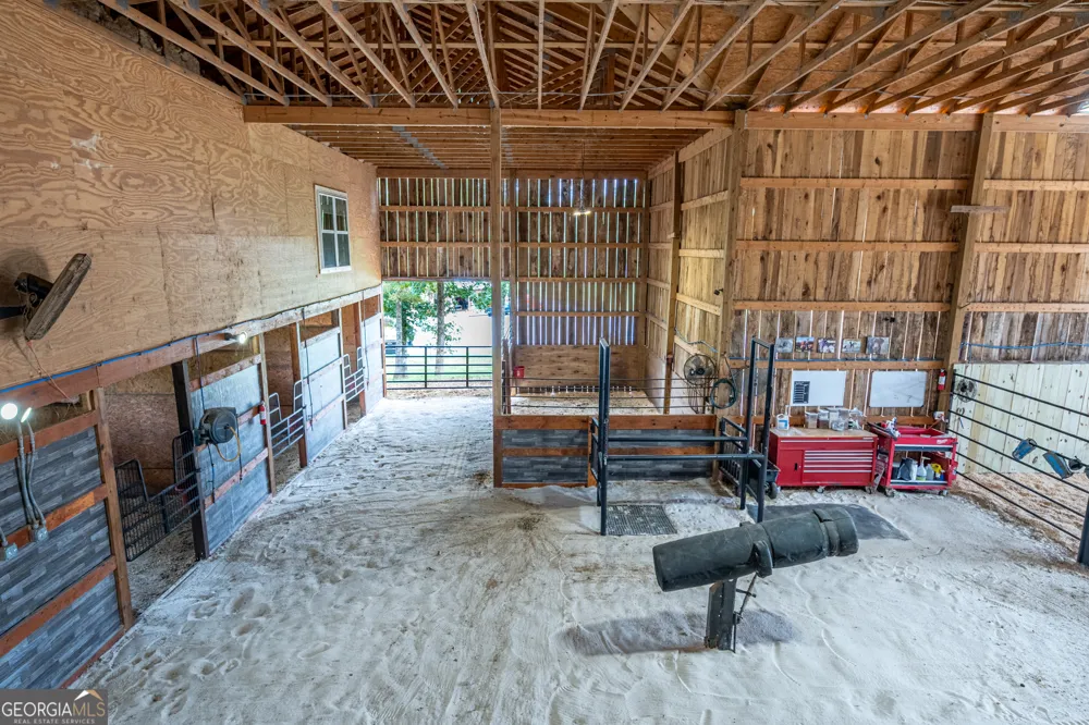 286 County Road 28 Centre, AL 35960