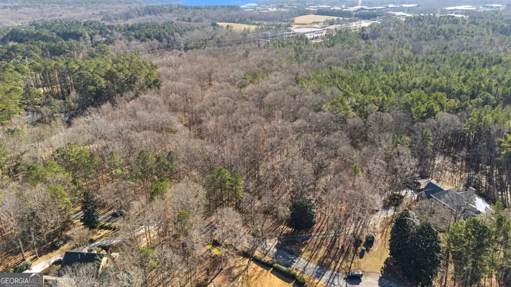140 Emerald LN Fayetteville, GA 30214