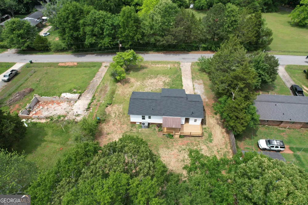 1138 Vestavia LN Thomaston, GA 30286