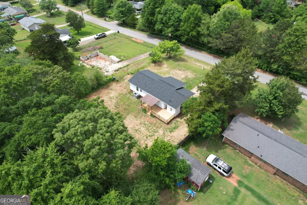 1138 Vestavia LN Thomaston, GA 30286