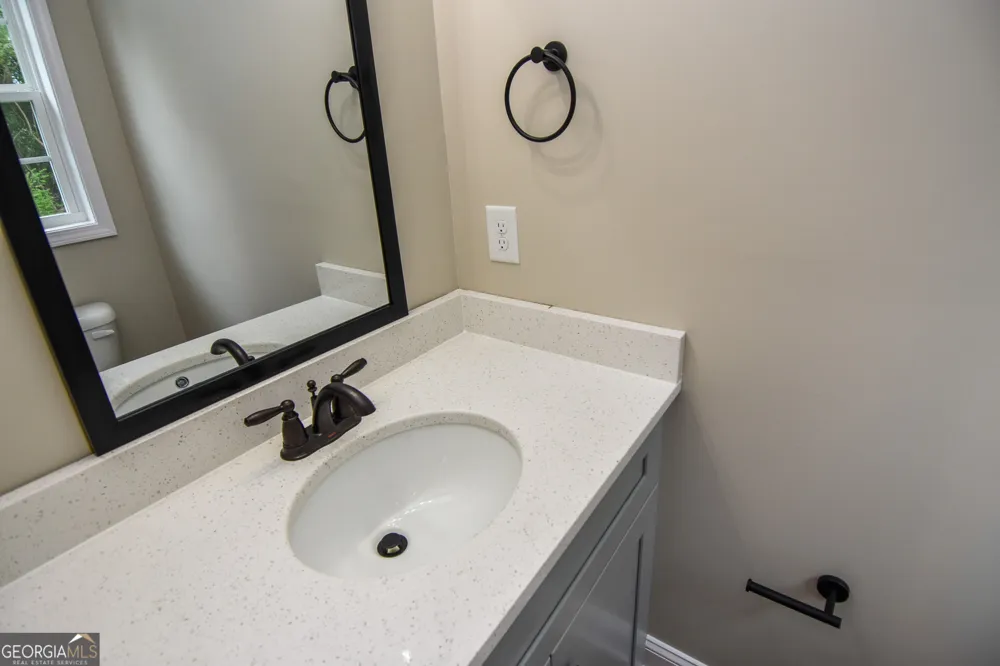 1138 Vestavia LN Thomaston, GA 30286