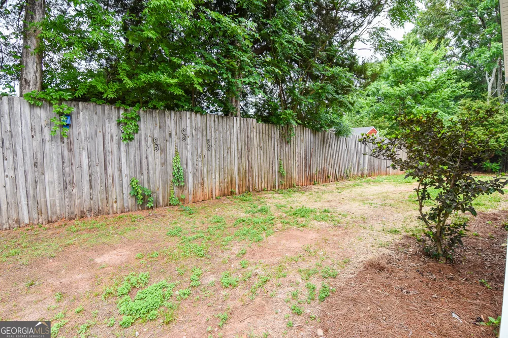 1138 Vestavia LN Thomaston, GA 30286