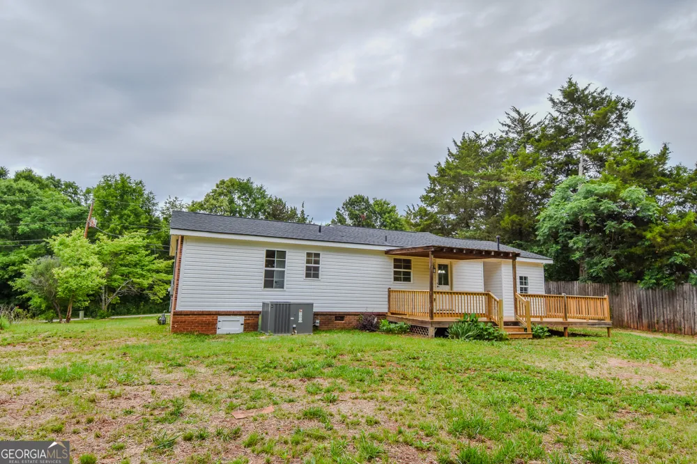 1138 Vestavia LN Thomaston, GA 30286