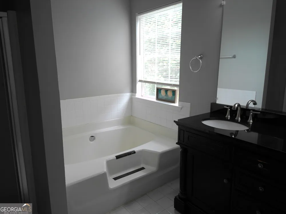 235 Vaness DR McDonough, GA 30253