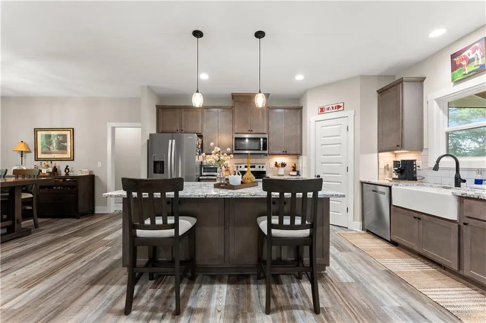 35 Chimney Lane Cleveland, GA 30528