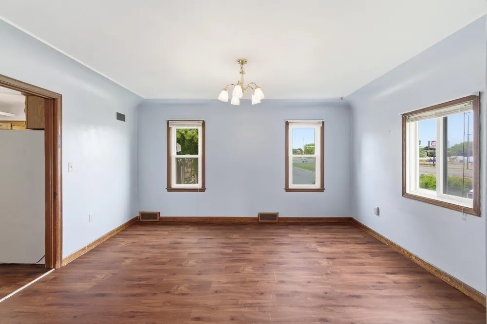 1113 State Street Waseca, MN 56093