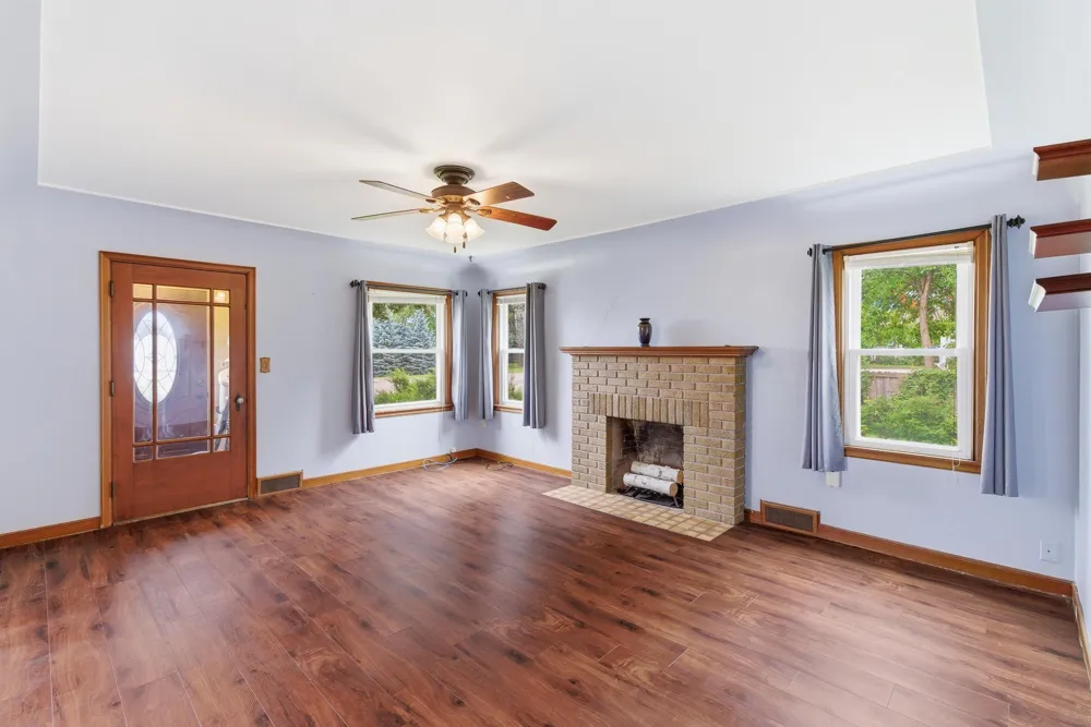 1113 State Street Waseca, MN 56093